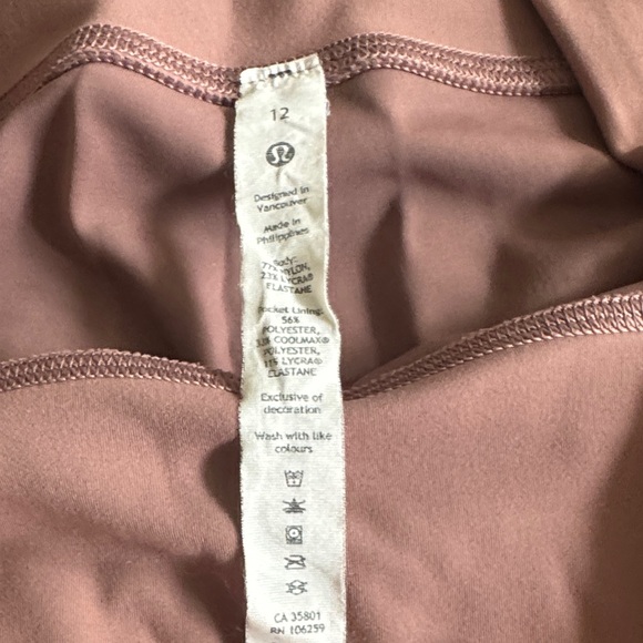 Lululemon blush Leggings - Picture 7 of 7